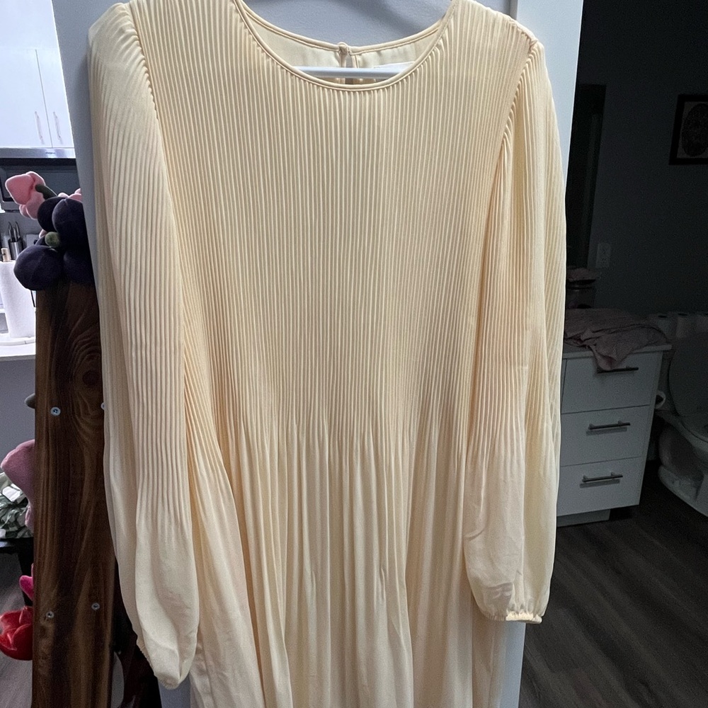 Aritzia Wilfred daydreamer dress
